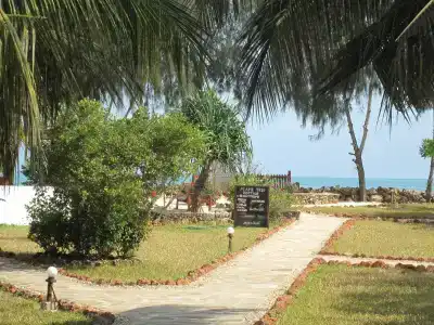 Flame Tree Cottages - 15
