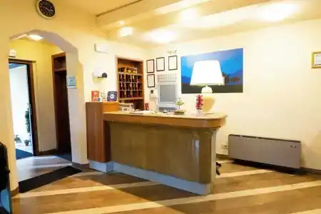 Ai Tufi - 0