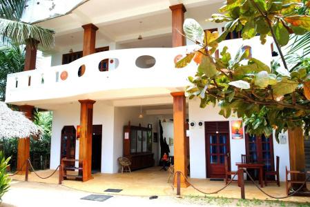 Asha Beach & Spa - 12