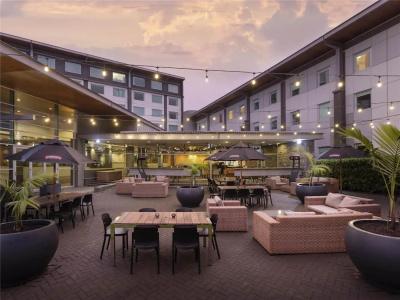 ibis Ellerslie - 30