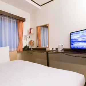 Toyoko Inn Shin-Osaka Chuo-guchi Honkan - 32