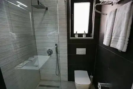 Home - 7