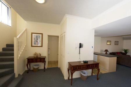 Bella Mare Beachside - Unlimited Wi-Fi - 9