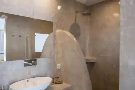 Ambience Suites - 6