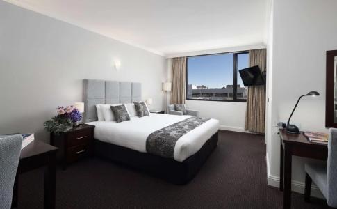 Rydges On Swanston - 3
