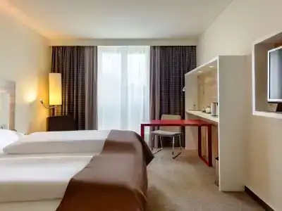 Mercure Airport Messe - 30
