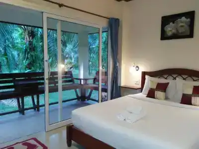 Khao Sok Palm Garden Resort - 34