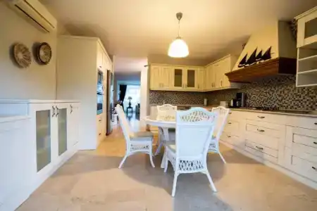 Heart De Maison - 102