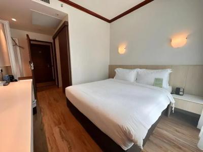 Park View (Sg Clean, Staycation Approved) - 5