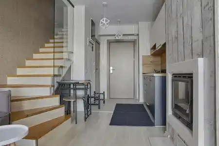 Boutique Entry e - 59