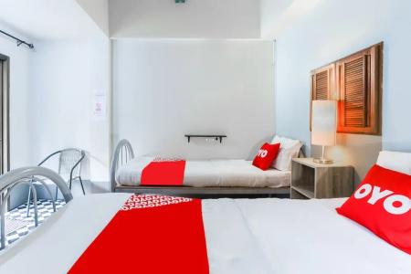 Oyo 554 Old Town Boutique Hostel - 19