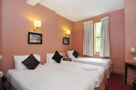 The Castleton - 43