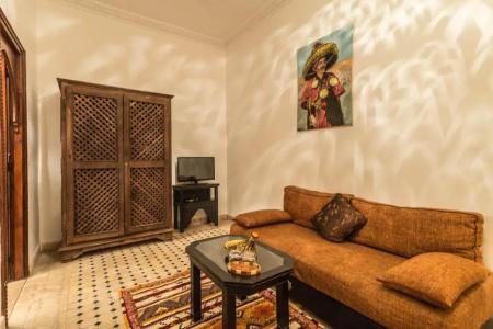 Riad Nasreen - 112