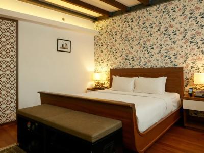 The Sultan (Sg Clean) - 35