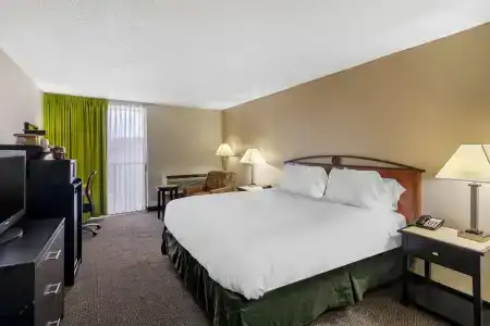 Quality Inn - Lindale - 12