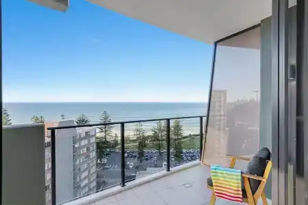 Ambience on Burleigh Beach - 95