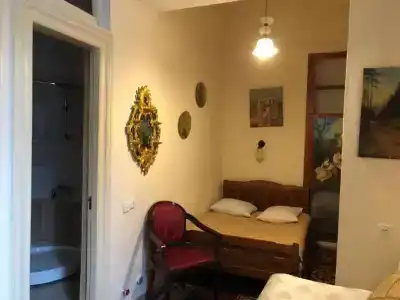 Gutsa Artists Mini-Hotel - 30