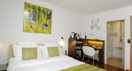 La Cour Des Augustins Boutique Gallery Design - 28