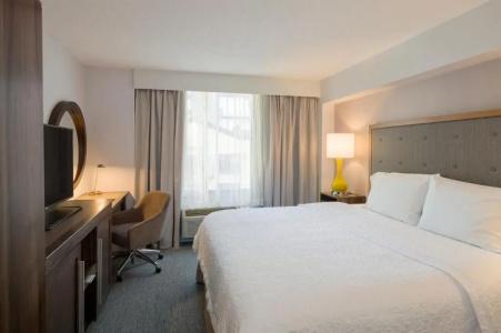 Hampton Inn Manhattan Chelsea - 36