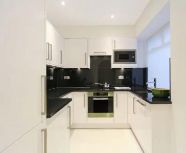 Queensgate Court - 114