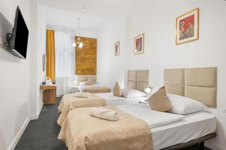 Downtown Bratislava B&B - 28