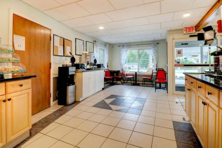 Quality Inn & Suites - 24