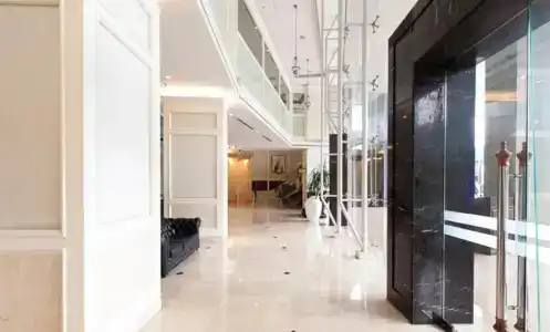 Royale Chulan The Curve - 10