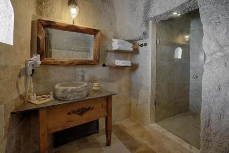 Hera Cave Suites - 67