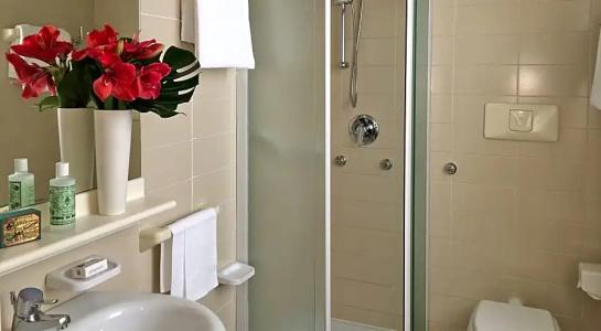 Starhotels Cristallo Palace - 29