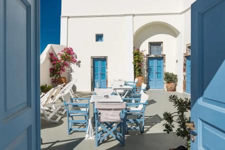 Pantelia Suites - 264