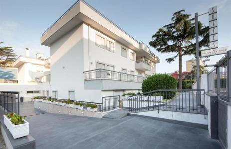 Suites & Residence - 18