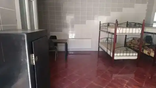 Nordstrom 5 - 4