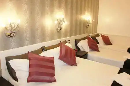 The Place In Rome - 31
