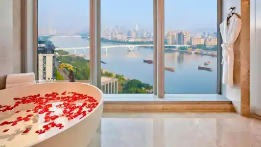 InterContinental Guangzhou Exhibition Center, an IHG - 95