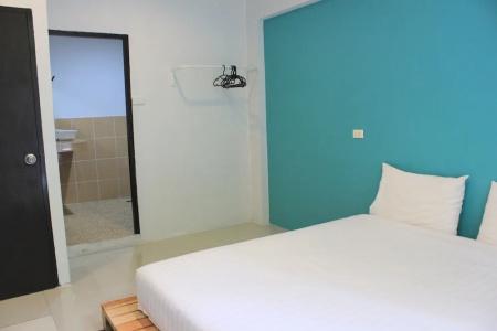 Sea Host Inn - 109