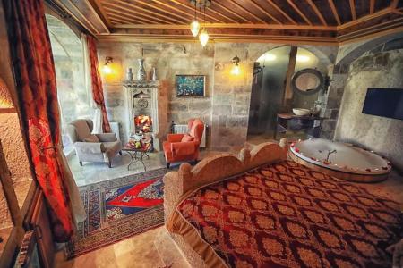 Traveller's Cave - 132