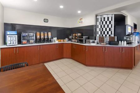 Super 8 by Wyndham - 25