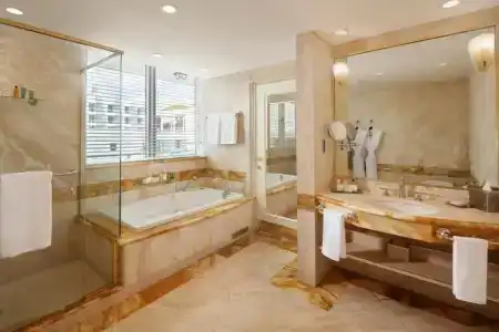 Hilton Bentley Miami/South Beach - 56