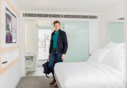 Yotel Edinburgh - 5