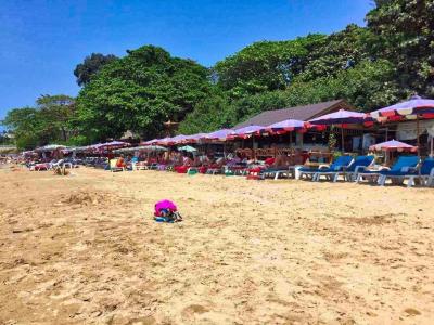 Phratamnak Inn - 100 meter from Beach - 24