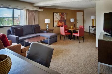 DoubleTree by Hilton City Center - 88
