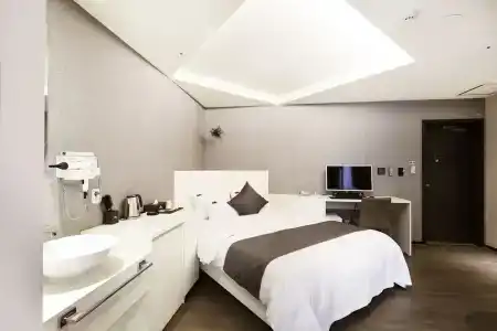 Aria - 106
