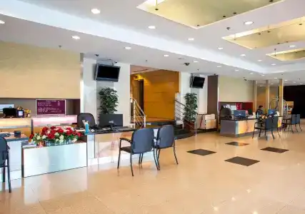 Royal @ Queens (SG Clean, Staycation Approved) - 21