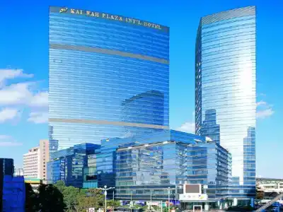 Kai Wah Plaza - 19