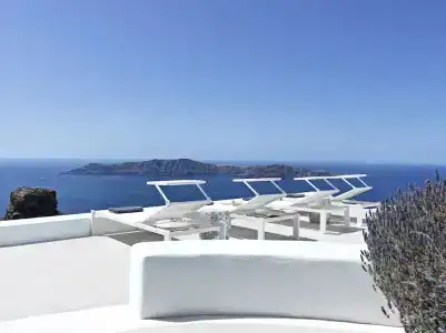 Astra Suites - 366