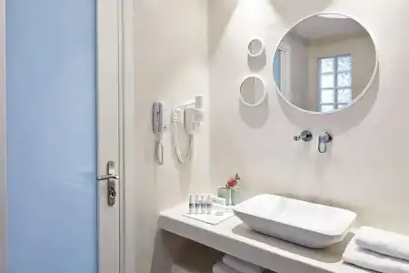 Santo Miramare Beach Resort - 8