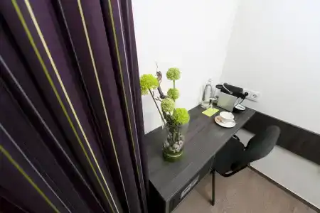 Economy-Hotel - 4