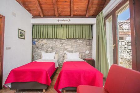 Garden Apartment - 115