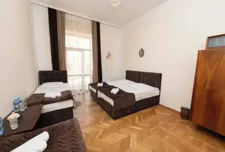 Anna's Guest House - 4