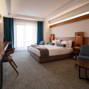 Karpalas City & Spa - 27